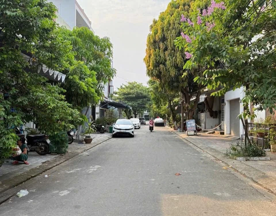 Bán lô đất mặt tiền Sơn Trà 100m2 giá 6 tỷ - Ảnh 1