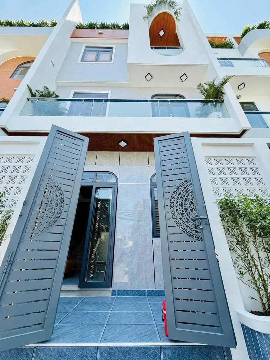 Bán nhà sổ riêng 5PN Huỳnh Tấn Phát, Nhà Bè, 64m2, 6.19 tỷ - Ảnh thu nhỏ 2