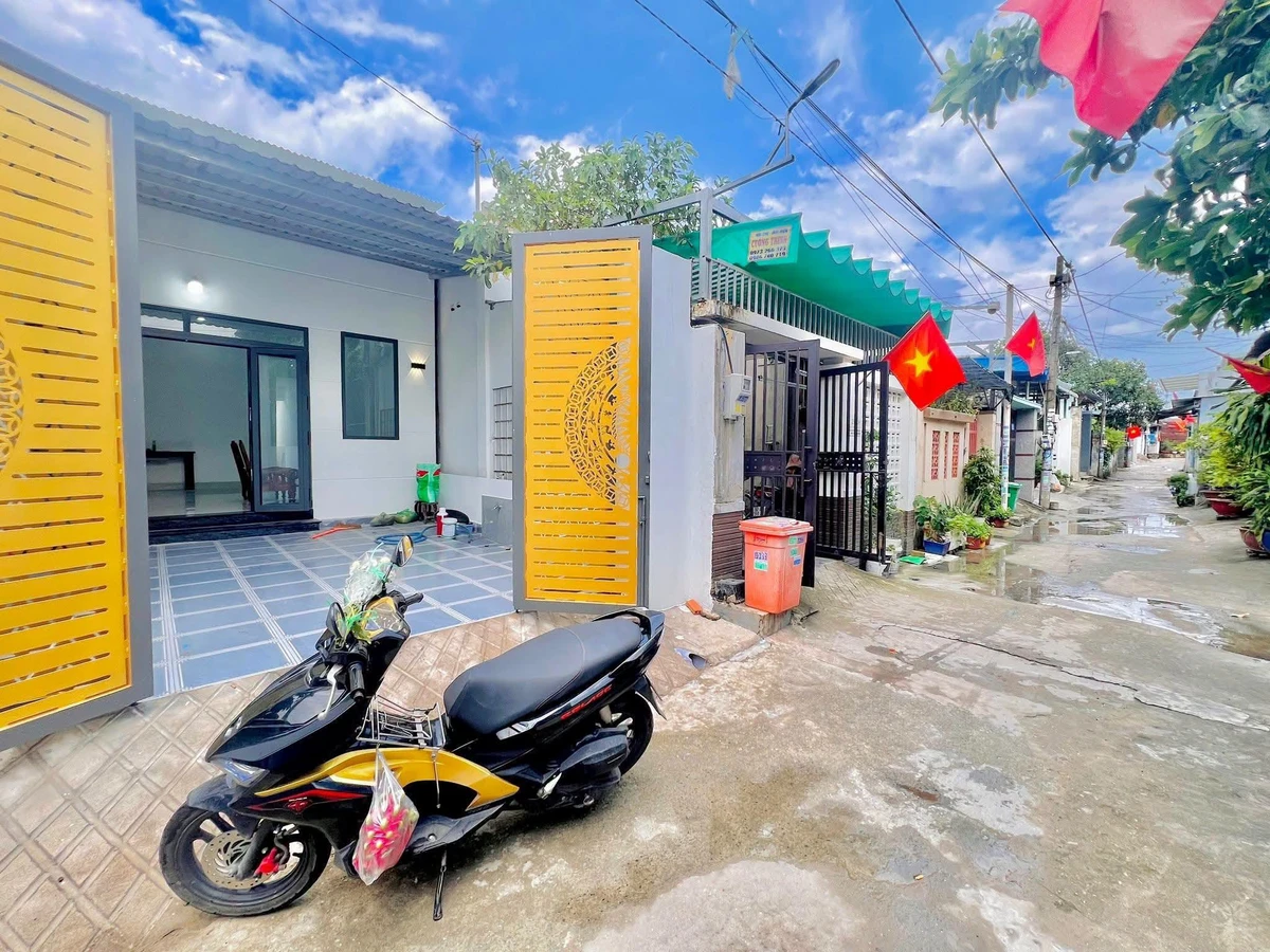 Bán nhà sổ riêng 2 PN, 105m² tại Trảng Dài, Bình Dương, 2 tỷ 590 triệu - Ảnh thu nhỏ 4
