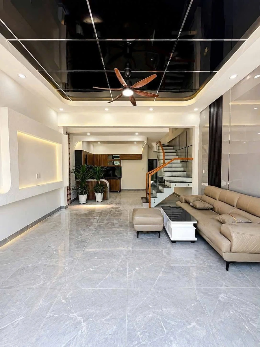 Bán nhà 120m² 3PN 2WC sổ riêng hoàn công, đường xe hơi gần chợ Tân Hiệp, Biên Hòa - Ảnh thu nhỏ 2