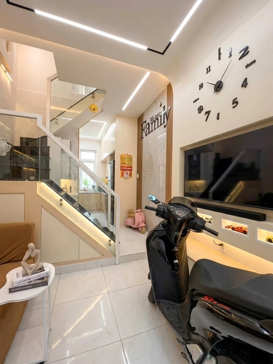 Bán nhà hẻm xe hơi sát mặt tiền Lê Hồng Phong, Quận 10, 28m², giá 5 tỷ - Ảnh thu nhỏ 2