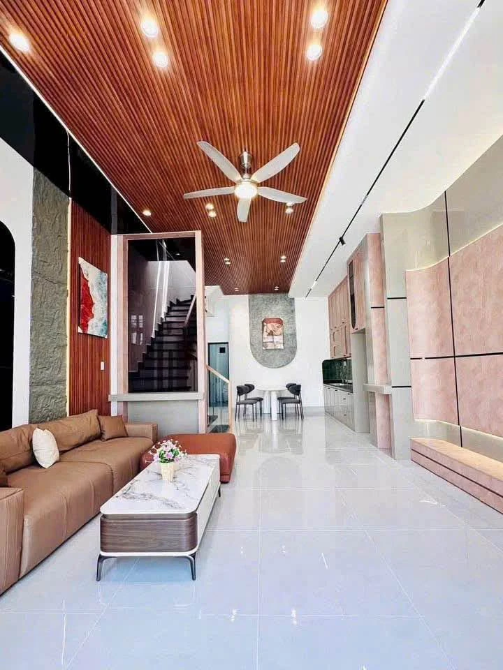 Bán nhà lầu thổ cư Phường Tân Hiệp 90m² 4 tỷ 250 triệu - Ảnh thu nhỏ 2