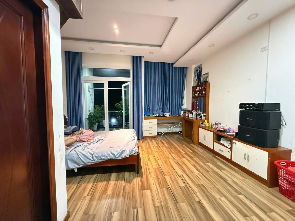 Bán nhà Hóc Môn 5x25m 125m² 6 tỷ 2 - Ảnh thu nhỏ 2