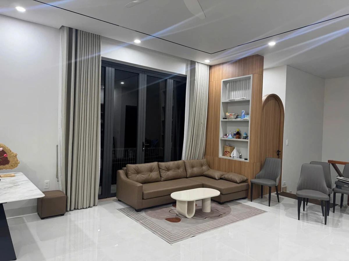 Bán nhà góc 2 mặt tiền Nguyễn Chí Thanh, Tân An, 176m², 11,9 tỷ - Ảnh thu nhỏ 5