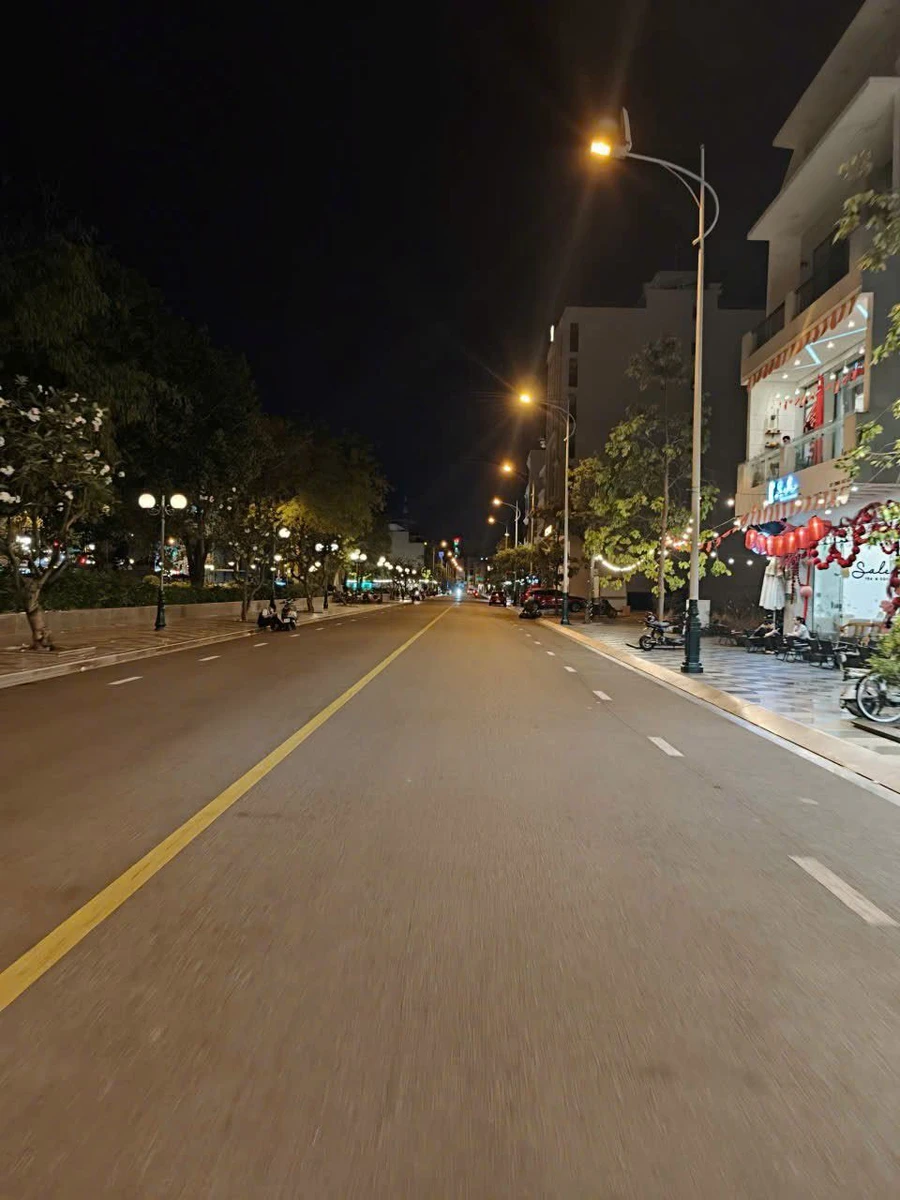 Bán 3 lô liền kề hướng biển mặt tiền 420m2 Phan Thiết - Ảnh 1