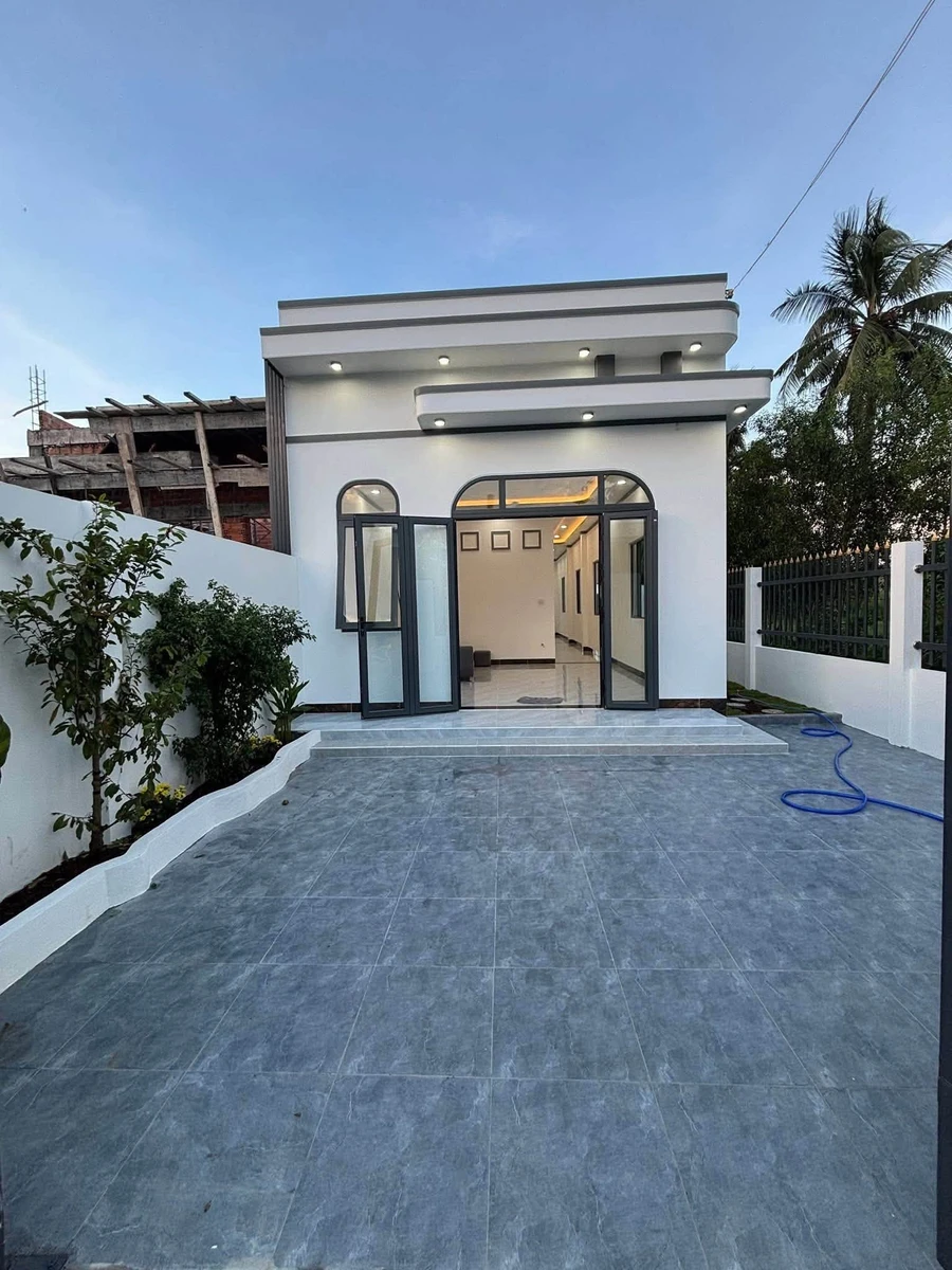 Bán nhà mới thiết kế hiện đại 162,5m² Vĩnh Công, Tây Ninh 1 tỷ 590 - Ảnh thu nhỏ 2