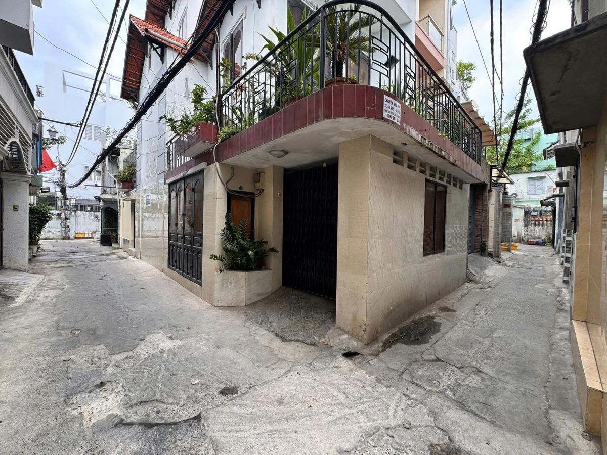 Bán nhà 2 tầng 55m² đường Phan Văn Trị, Bình Thạnh giá 4,68 tỷ - Ảnh 1
