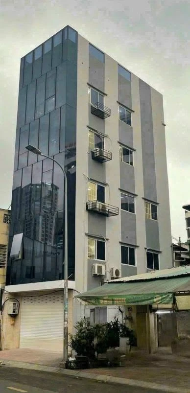 Cho thuê nhà góc 2 mặt tiền 51,9m² Đề Thám Quận 1 - Ảnh thu nhỏ 2