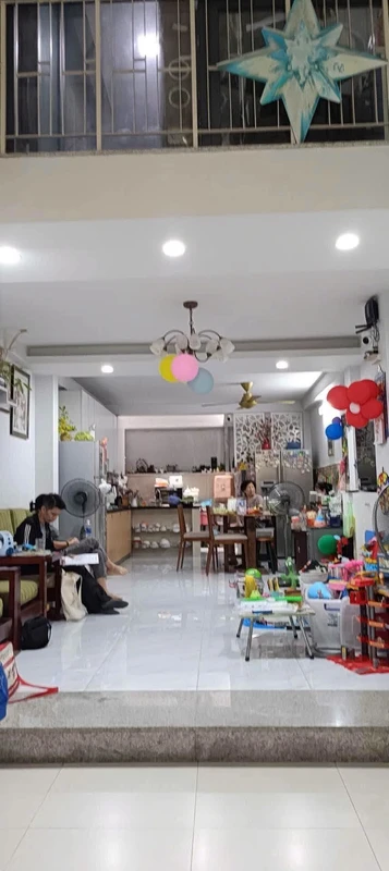Bán nhà 4 tầng 66m2 hẻm 4m đường Nguyễn Hồng Đào, Tân Bình giá 10,2 tỷ