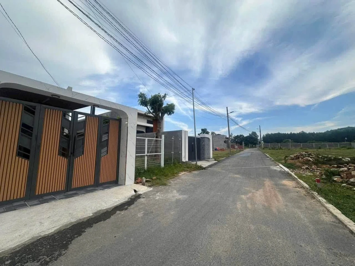 Bán nhà 2PN Tam Phước Long Điền 120m² giá 1.65 tỷ - Ảnh 1