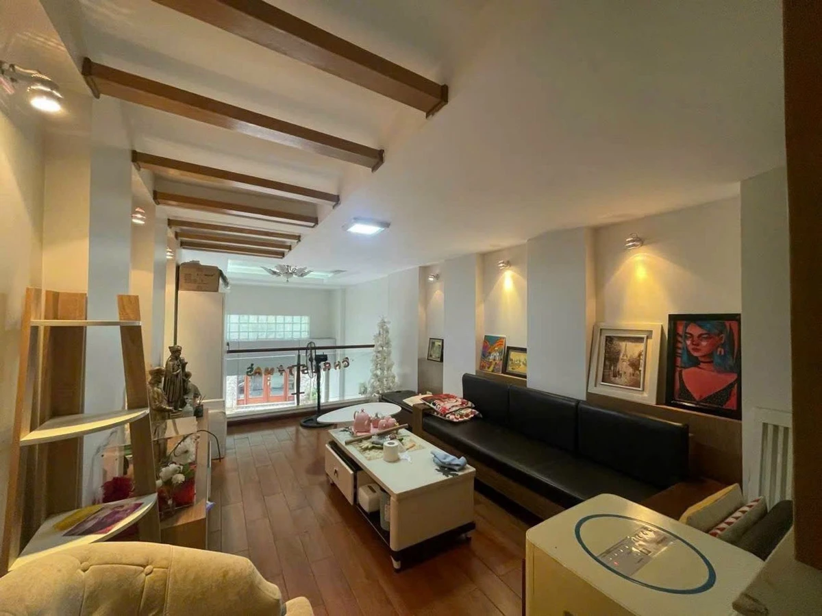 Nhà phố Long Biên 40m2 5 tầng mặt tiền kinh doanh hơn 15 tỷ - Ảnh thu nhỏ 3