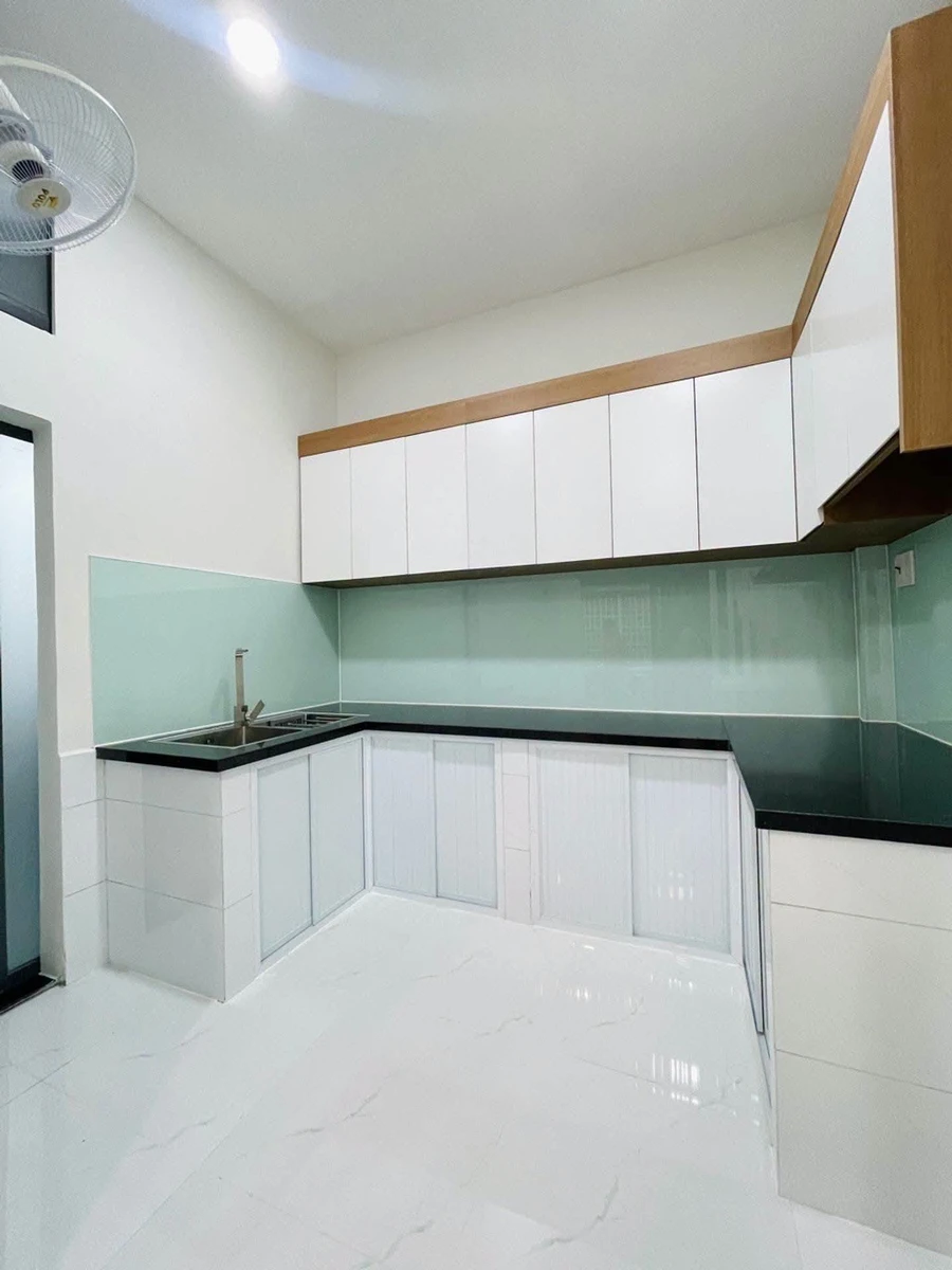 Bán nhà Bình Thạnh 56m2, 2 tầng, 2PN, 3WC, 4 tỷ - Ảnh thu nhỏ 2