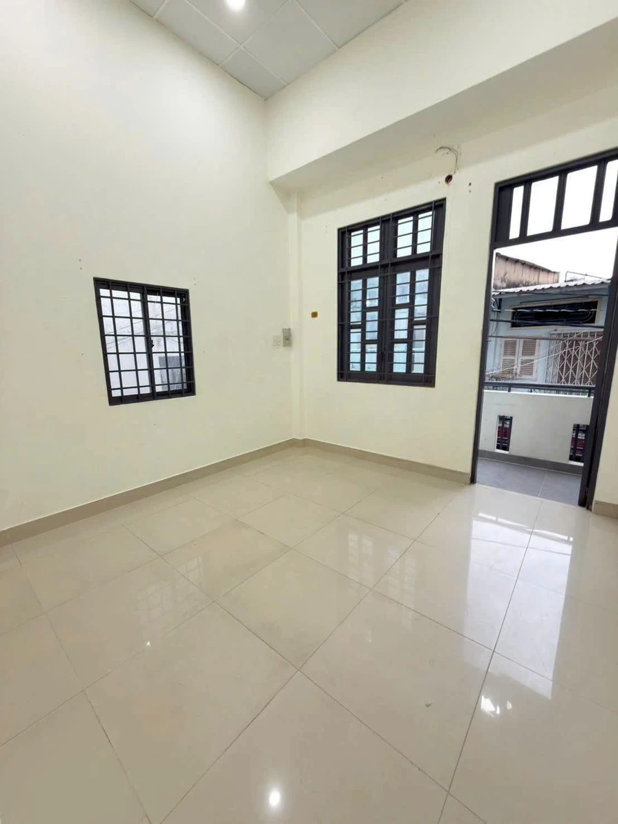 Cho thuê nguyên căn Quận 11, 67m2, 2 phòng ngủ, 12 triệu/tháng - Ảnh thu nhỏ 4