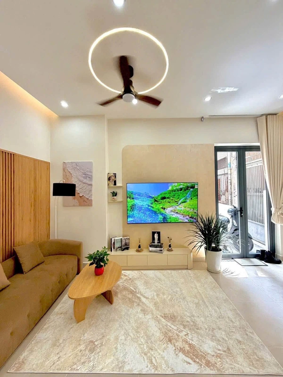 Bán nhà hẻm 73 Ni Sư Huỳnh Liên, Phường 10, Tân Bình, 39m2, 2 tầng, 3PN, 5,98 tỷ - Ảnh thu nhỏ 2