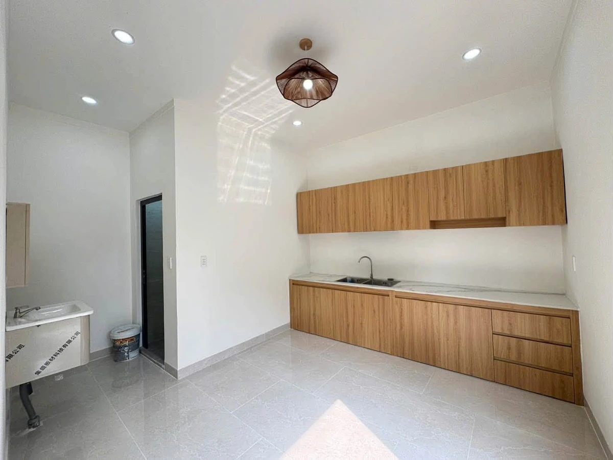 Bán nhà đẹp 2 mặt tiền Cầu 71 Quận 7, 94m², 2,79 tỷ - Ảnh thu nhỏ 5