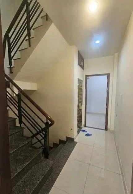 Cho thuê nhà nguyên căn 44m² 4 phòng ngủ Nguyễn Đình Chiểu Quận 3 - Ảnh thu nhỏ 3