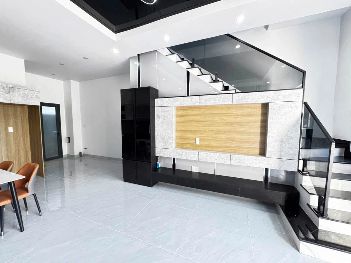 Bán nhà 1 trệt 1 lầu 66m² Rạch Giá 1 tỷ 850 triệu - Ảnh thu nhỏ 4