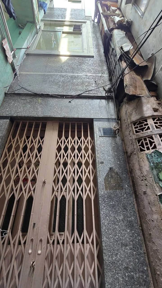Bán nhà 4 lầu 33m² Quận 1 giá 3,9 tỷ - Ảnh 1
