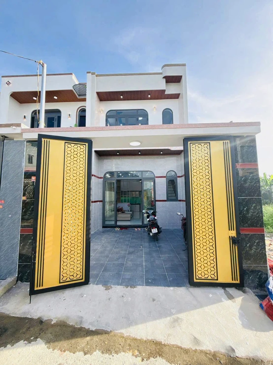 Bán nhà lầu 3PN, 95m² sổ riêng Trảng Dài, Đồng Nai - Ảnh 1