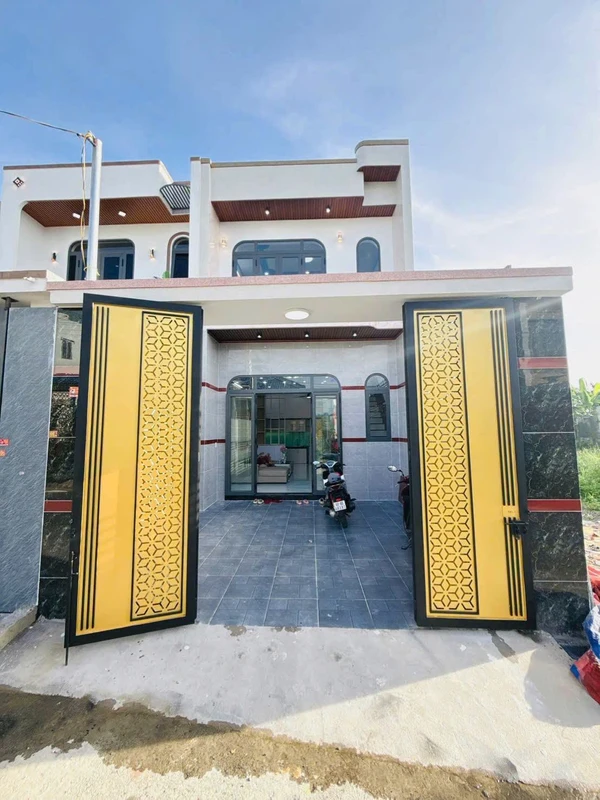 Bán nhà lầu 3PN, 95m² sổ riêng Trảng Dài, Đồng Nai