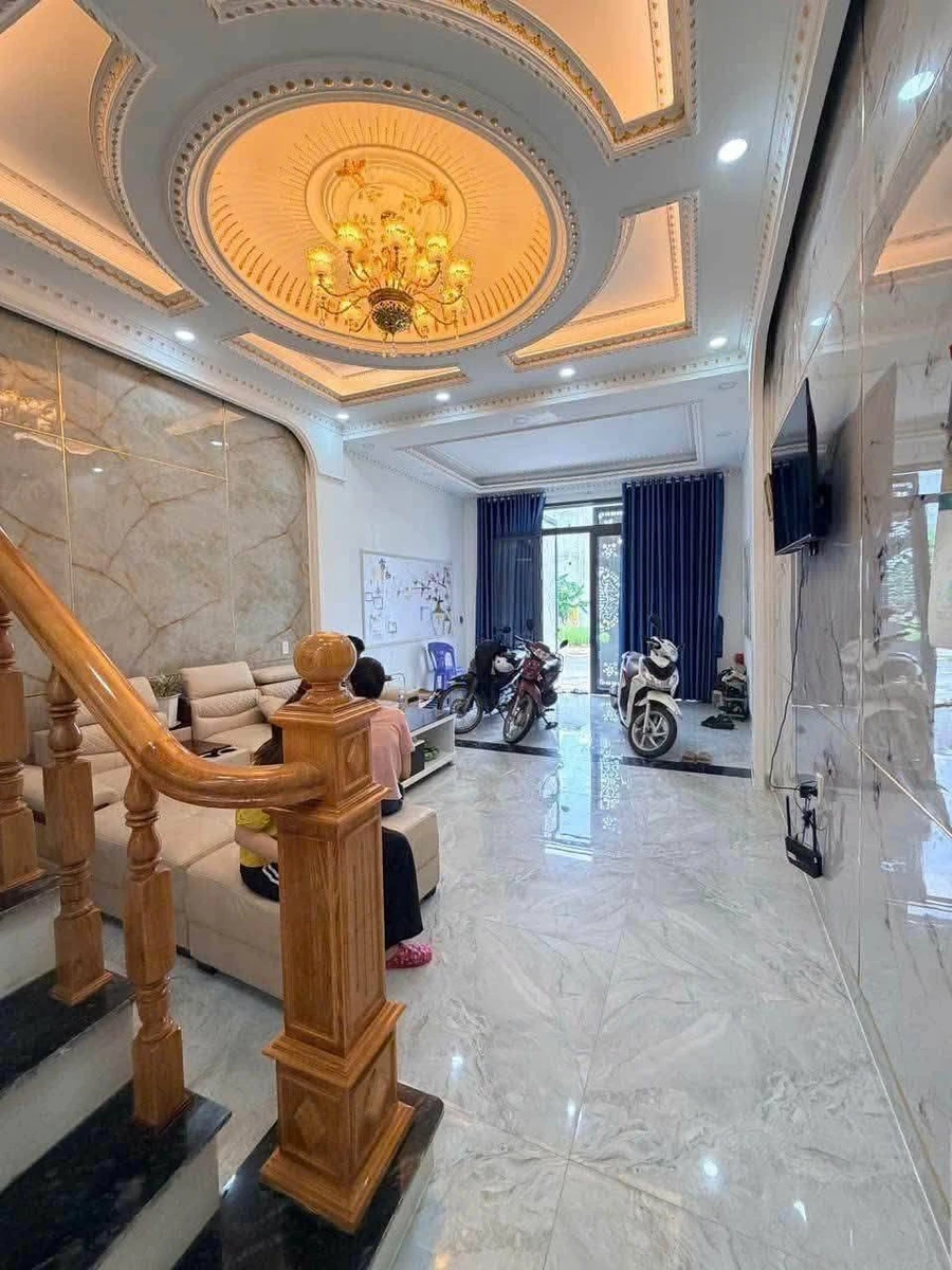 Bán nhà sổ riêng 72m² Tân Uyên 2 tỷ 3 - Ảnh thu nhỏ 4