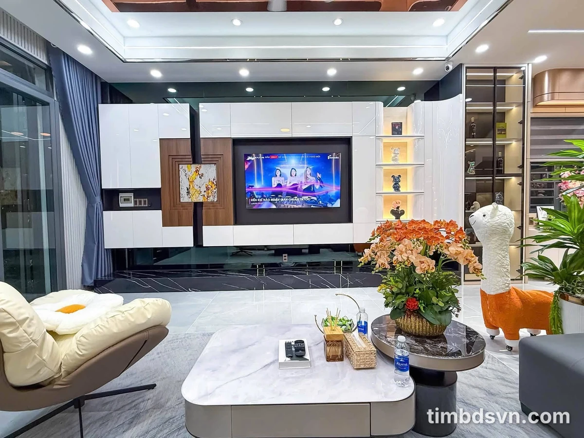 Bán nhà 3 tầng HXH 2m full nội thất, 4PN, 80m², 6 tỷ 680 triệu, Bình Chánh - Ảnh thu nhỏ 5