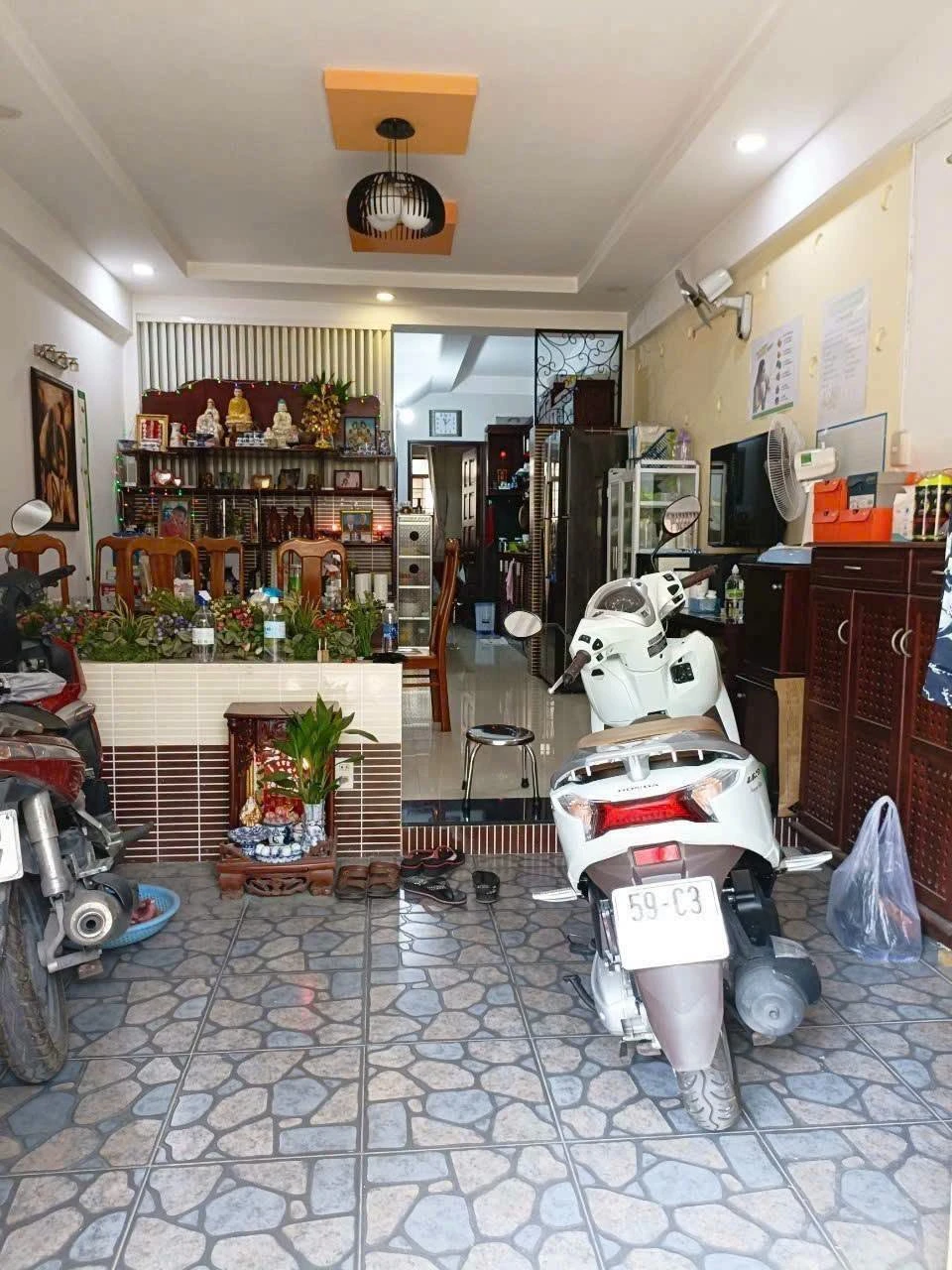 Bán nhà 31m² sát Trường Quang Trung, Quận 4 - 3.999 tỷ - Ảnh 1