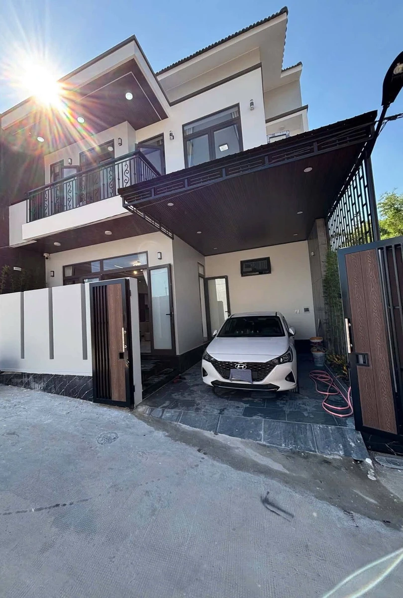 Bán nhà 2 tầng 3 PN, 100m2 gần khu định cư Bàu Vá, Huế - Ảnh 1
