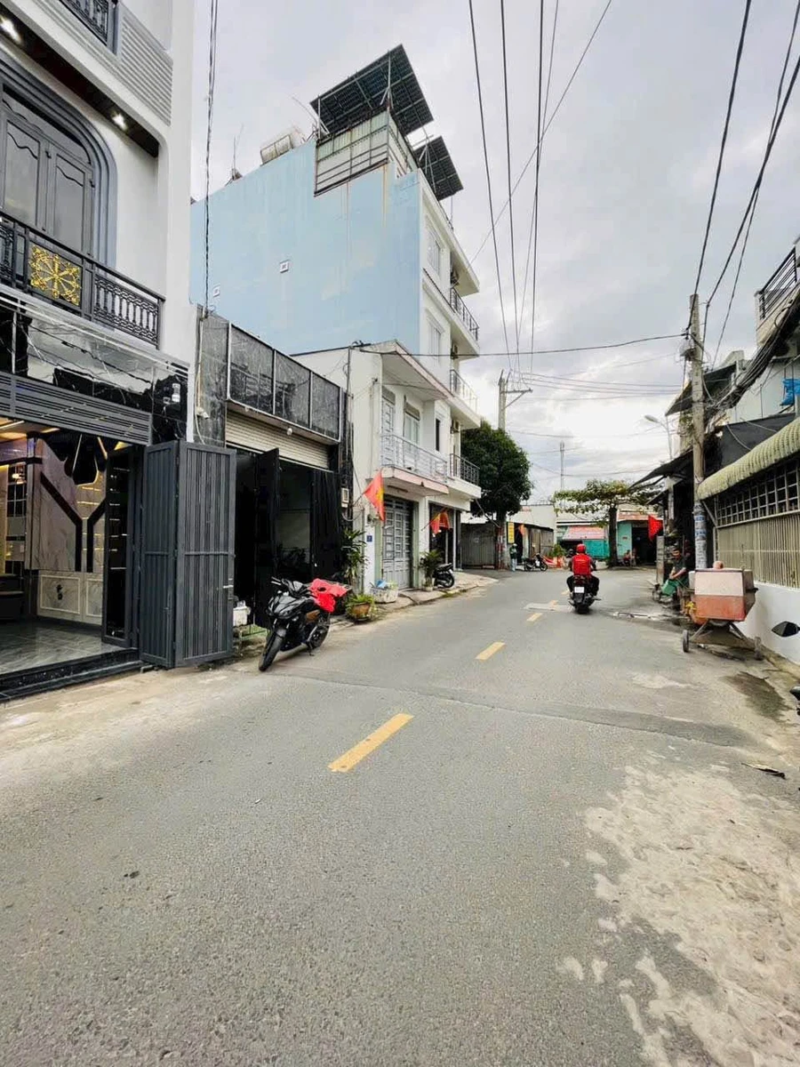 Bán nhà mặt tiền 4 tầng 7,3x7,5m đường Tân Thới Hiệp 14, Quận 12, giá 7,89 tỷ - Ảnh thu nhỏ 5