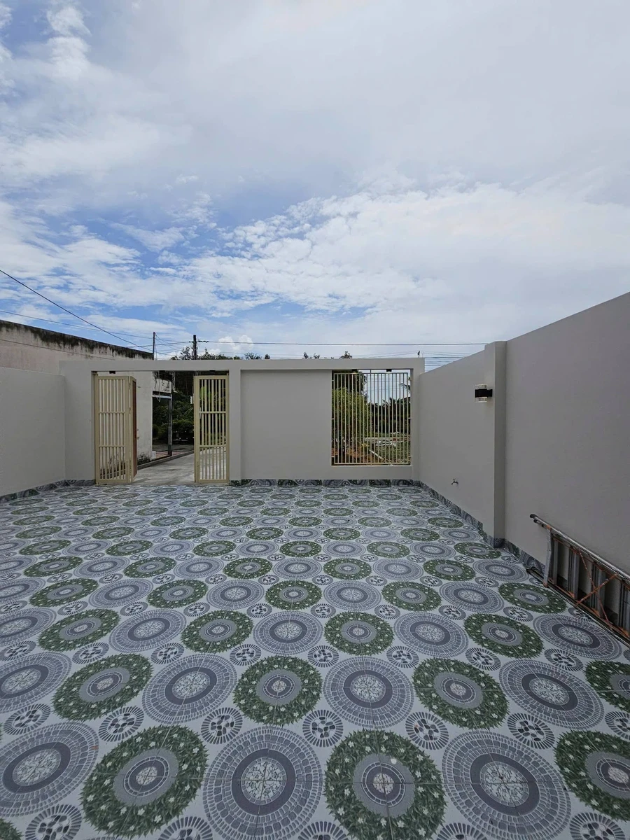Bán nhà cấp 4 ngang 8m, đất 260,8m2, 3 phòng ngủ, giá 2,1 tỷ tại Phường An Xuyên, Cà Mau - Ảnh thu nhỏ 4