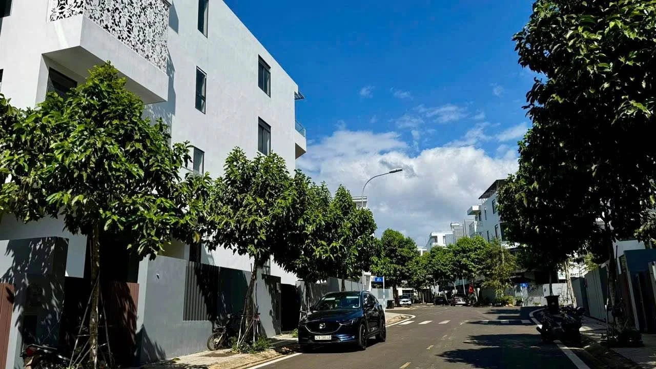 Bán nhà 5×25m khu Tesla Thành phố Cà phê, 9.65 tỷ - Ảnh 1