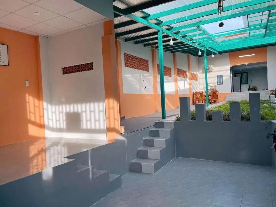 Cho thuê nhà nguyên căn sân vườn 220m², 2PN, Nha Trang - Ảnh 1