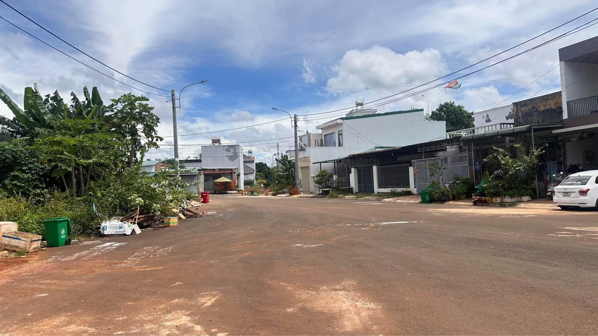 Bán lô đất tái định cư 5x23m 100% thổ cư gần đường Lê Văn Nhiễu, Tân An, Đắk Lắk - Ảnh thu nhỏ 4