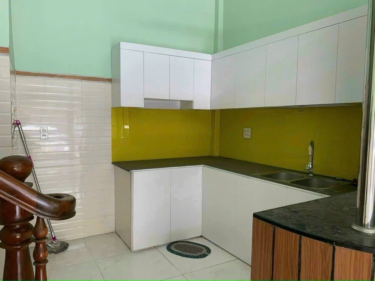 Bán nhà mặt tiền Phan Chu Trinh 42m² 3 PN, giá 4 tỷ - Ảnh thu nhỏ 3