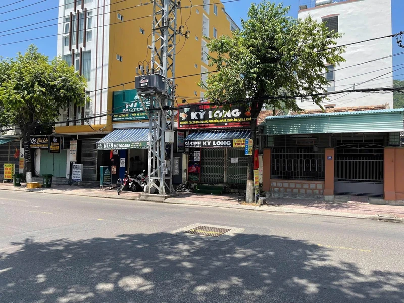 Cho thuê nhà góc 2 mặt tiền Điện Biên Phủ Nha Trang 70m²