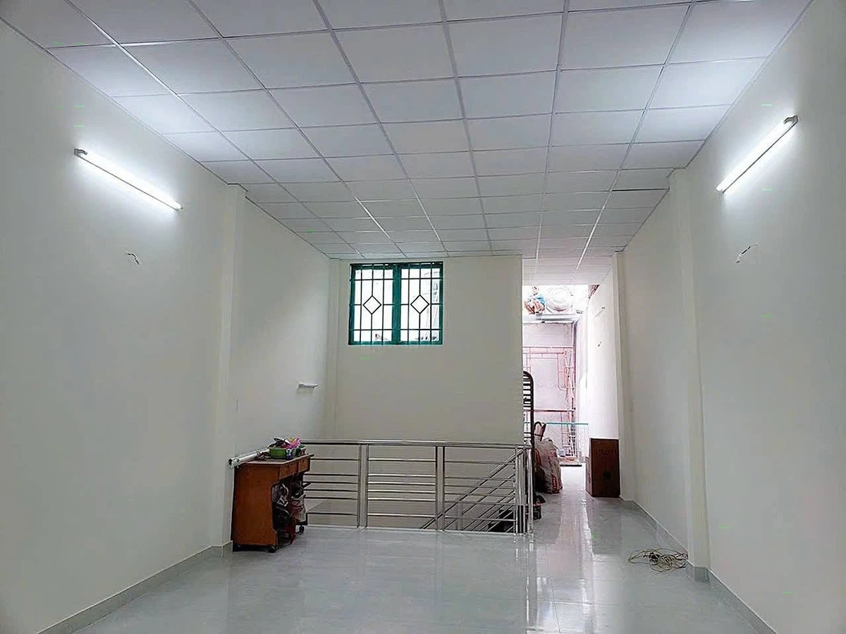 Cho thuê nhà MTKD 4,5x20m, 2 tầng ở Phường 15, Tân Bình - Ảnh thu nhỏ 3