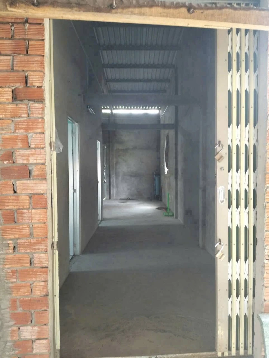 Bán nhà mặt tiền 700m2, 2PN Giồng Trôm, Bến Tre - Ảnh thu nhỏ 4