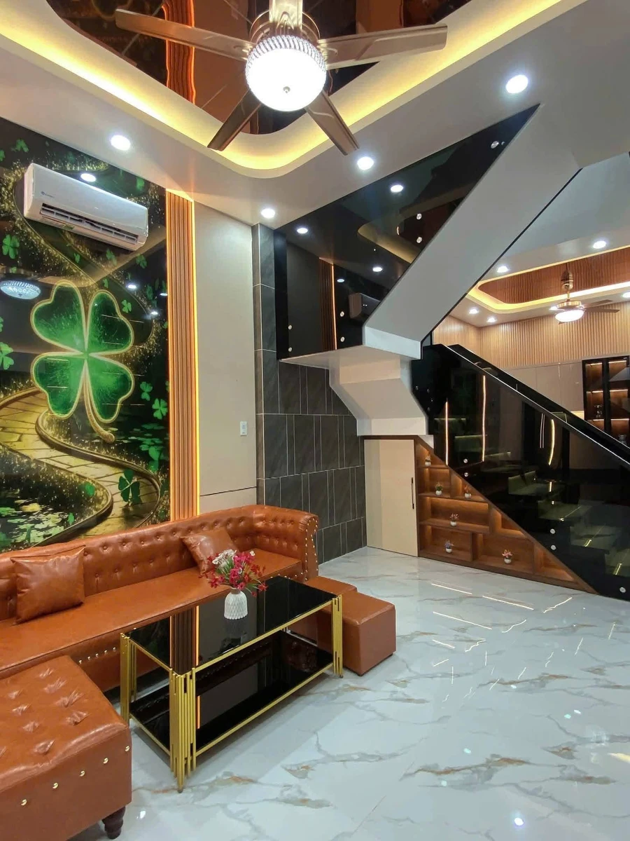 Bán nhà hẻm 1081 Lâm Quang Ky, 4PN, 76m2, giá 2,98 tỷ, Rạch Giá - Ảnh thu nhỏ 2