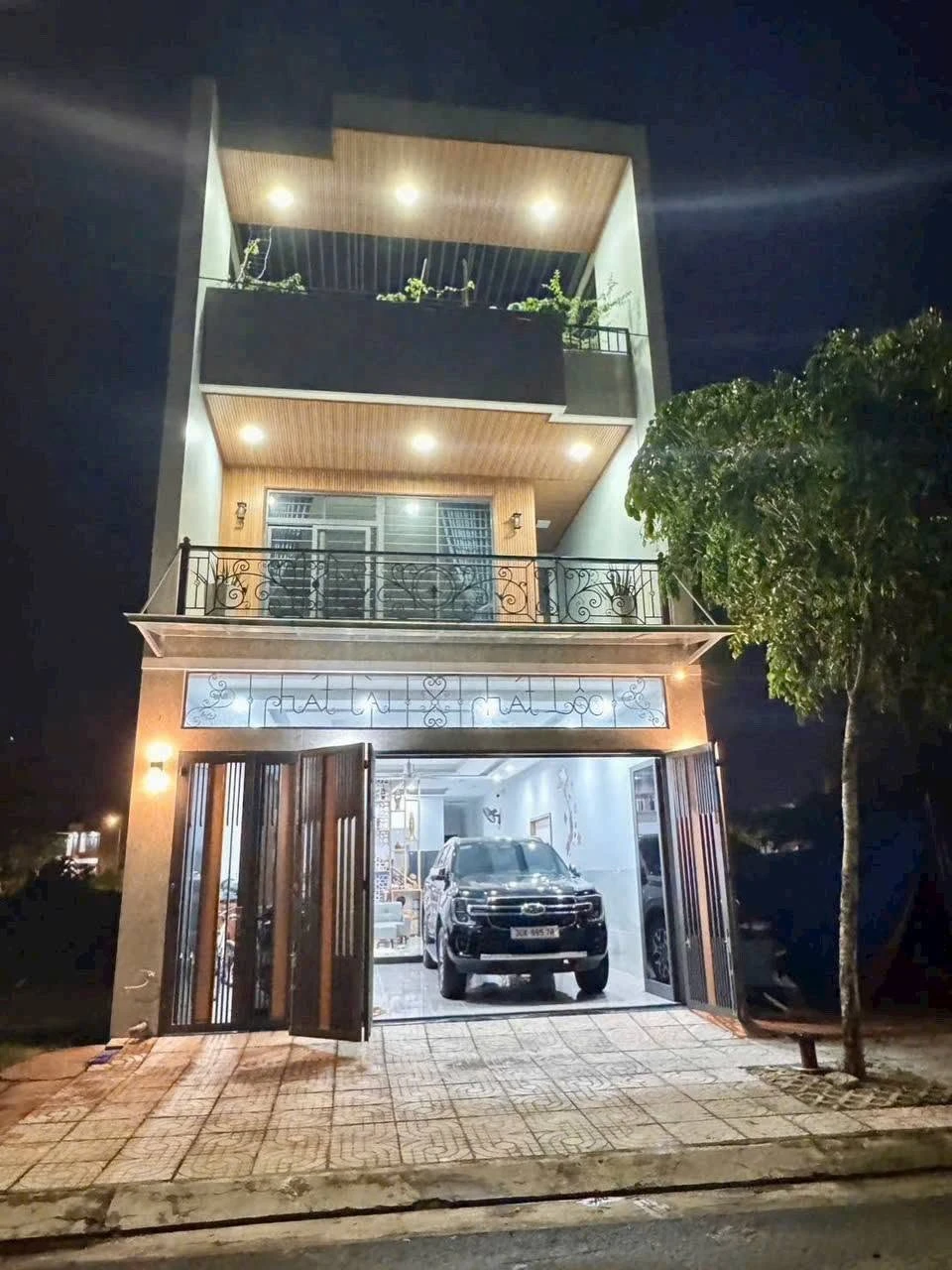Bán nhà 1 trệt 2 lầu 6x21m phường Long Tâm, TP Bà Rịa, giá 5,6 tỷ - Ảnh 1