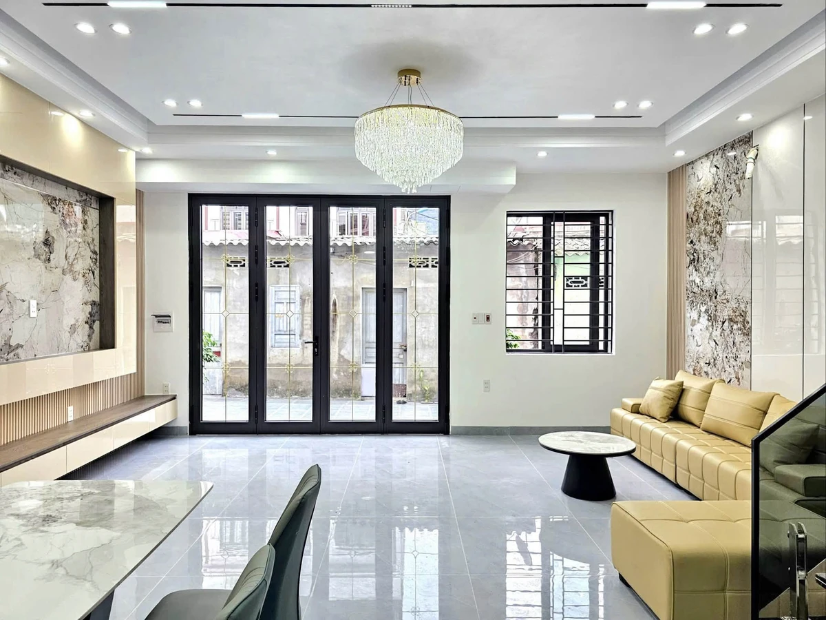 Bán nhà 4 tầng 60m² mặt phố Hồ Sen Chợ Hàng 4 tỷ 350 - Ảnh thu nhỏ 3