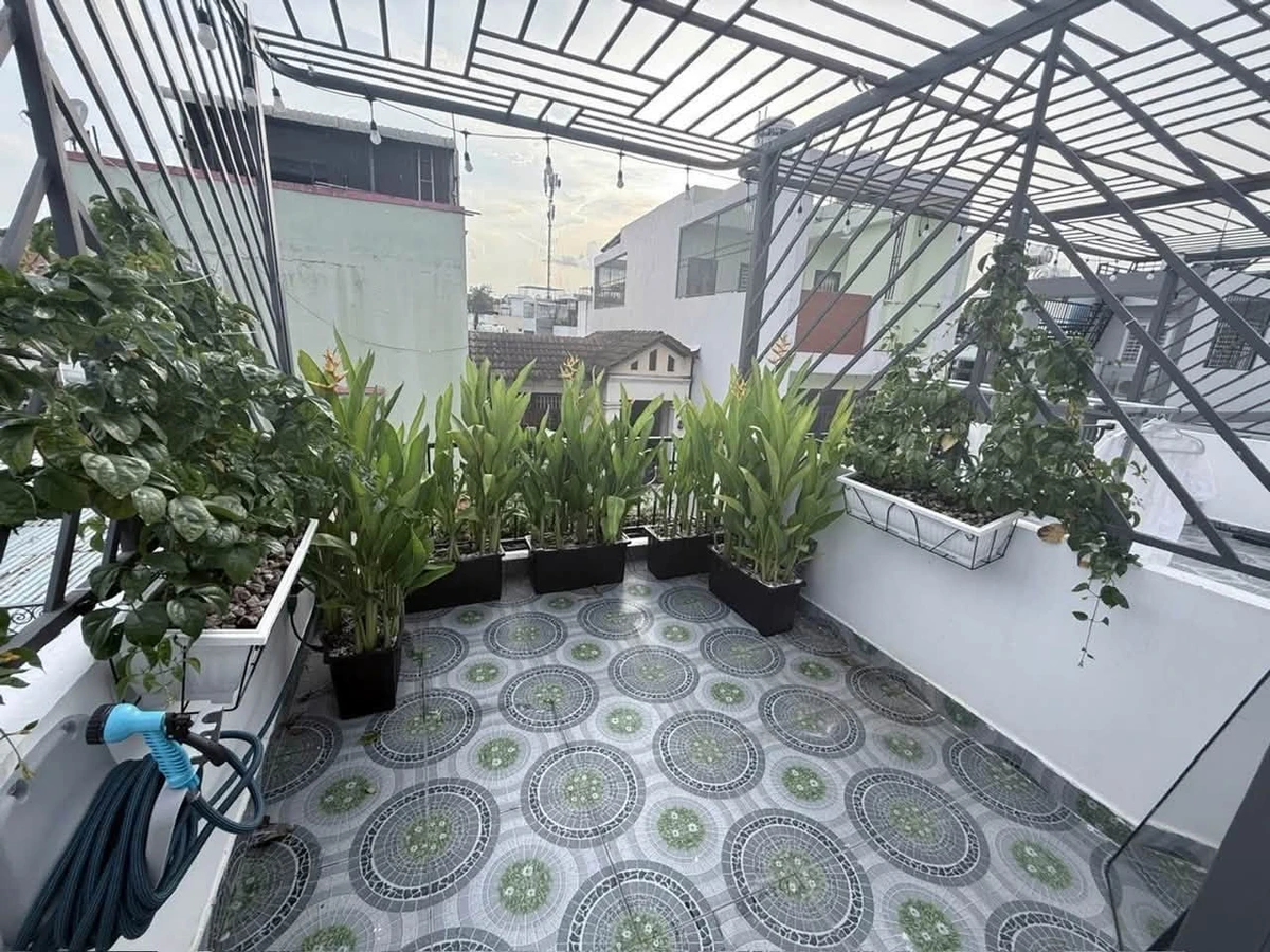 Bán nhà hẻm 4 tầng 18m2 đường Dương Văn Dương, Tân Sơn Nhì, Tân Phú, giá 3,52 tỷ - Ảnh thu nhỏ 3