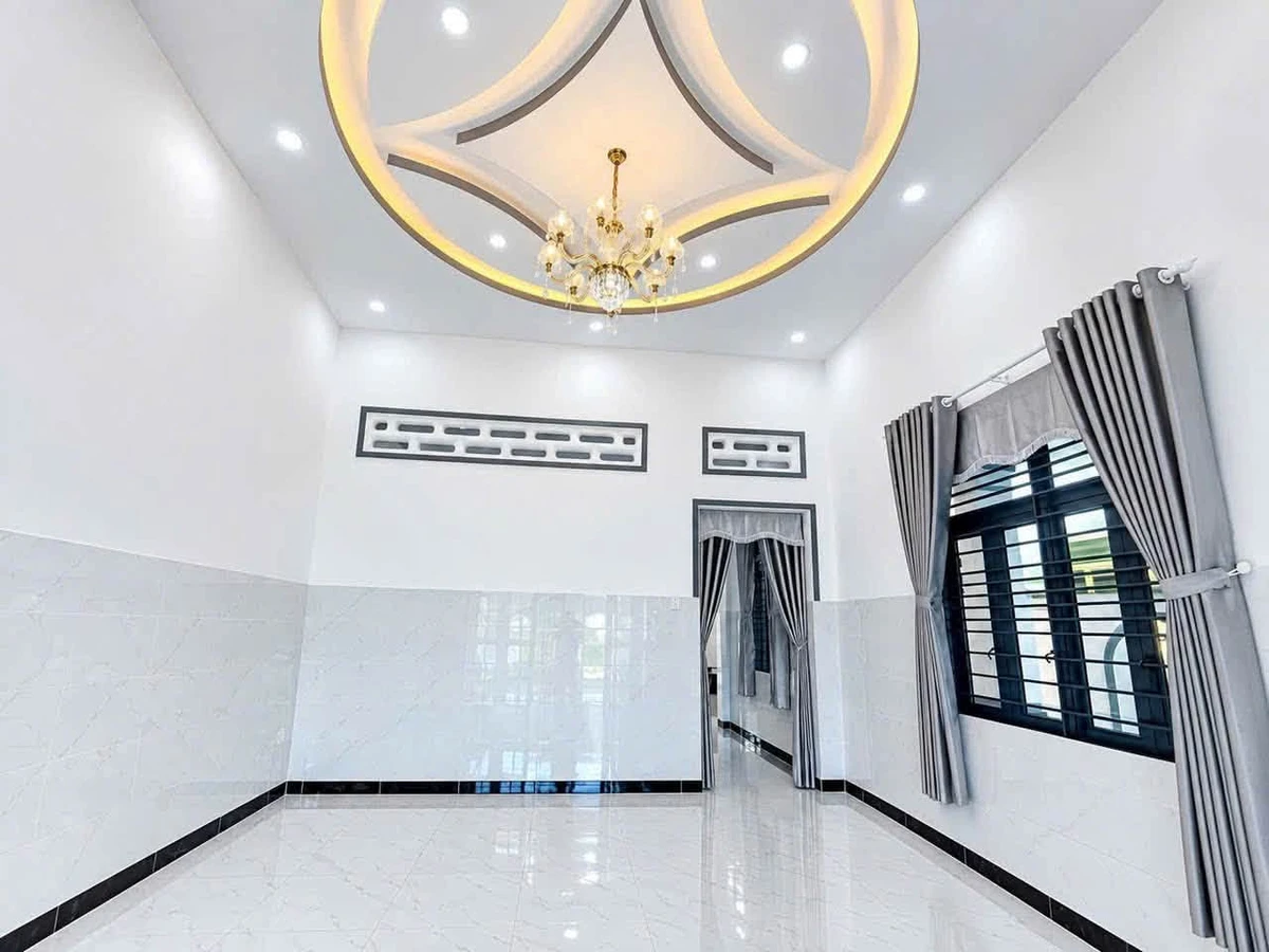 Bán nhà hẻm 56 Trần Phú, Phường Long Hoa, Tây Ninh, 3 phòng ngủ, giá 1,859 tỷ - Ảnh thu nhỏ 4