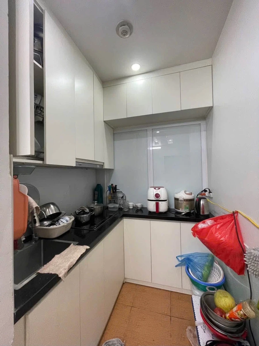 Bán căn hộ 2PN 2WC 60m² Nam Trung Yên, full nội thất - Ảnh thu nhỏ 4