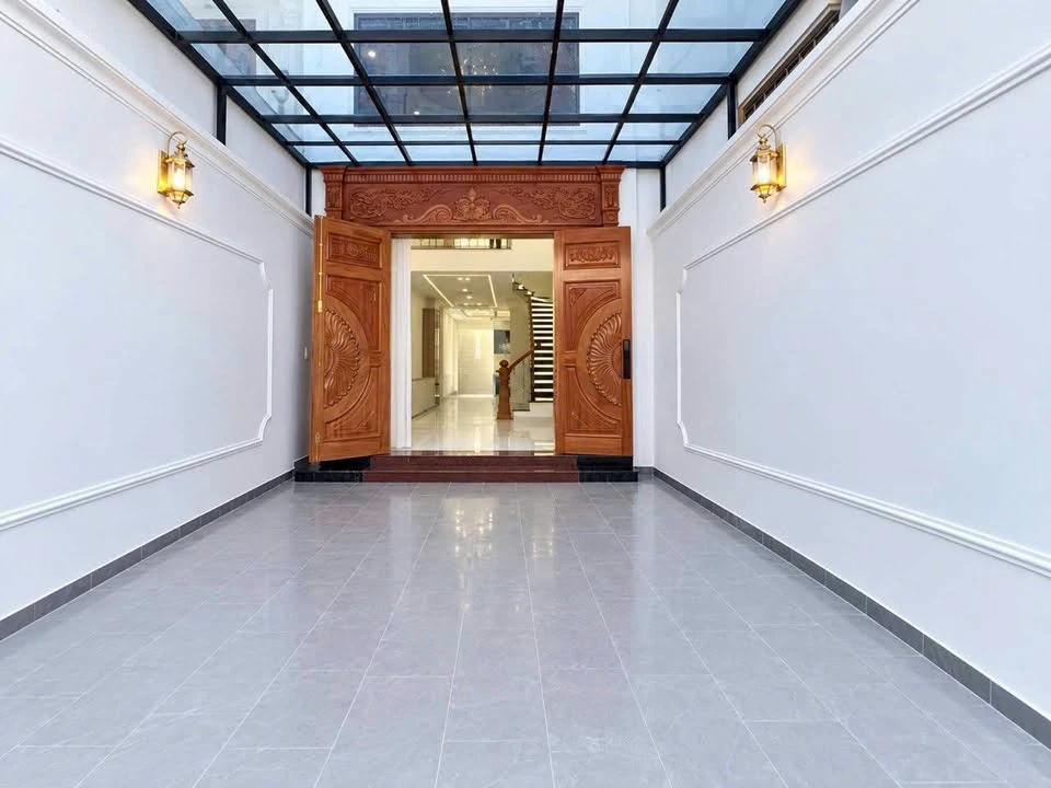 Nhà mặt tiền kinh doanh 5 tầng thang máy Thủ Đức 14,5 tỷ - Ảnh thu nhỏ 3