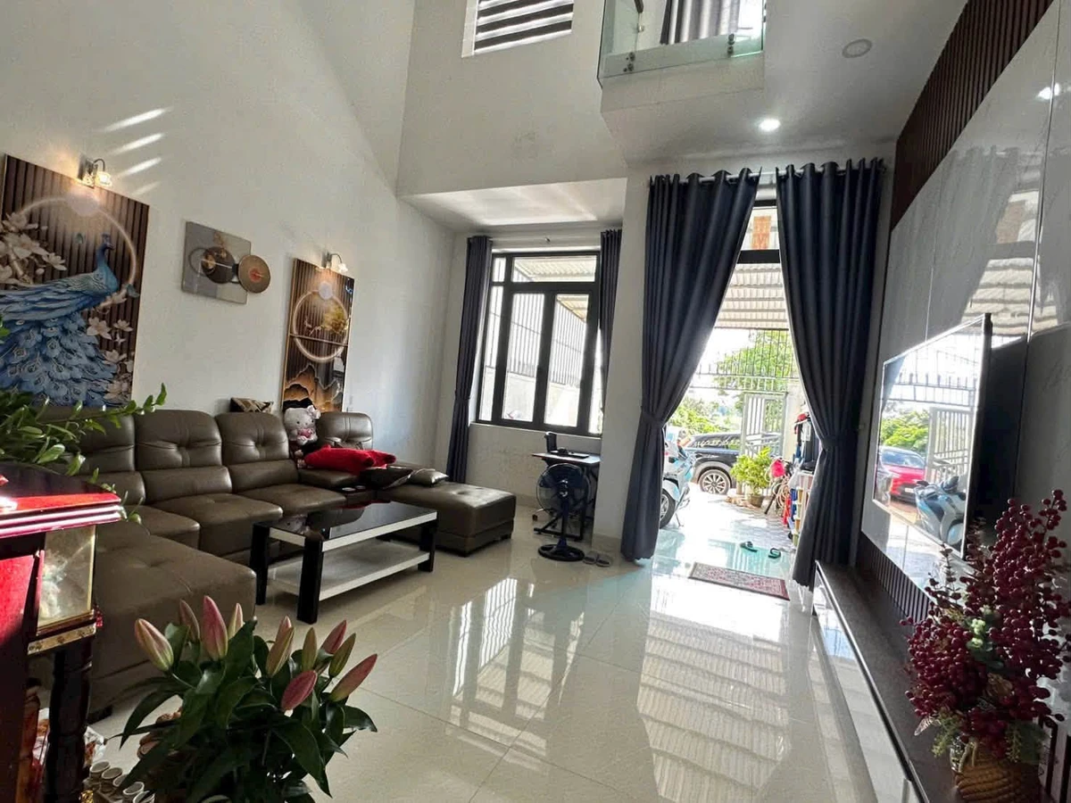 Bán nhà 220m2 thổ cư 3 phòng ngủ Buôn Ma Thuột - Ảnh thu nhỏ 2