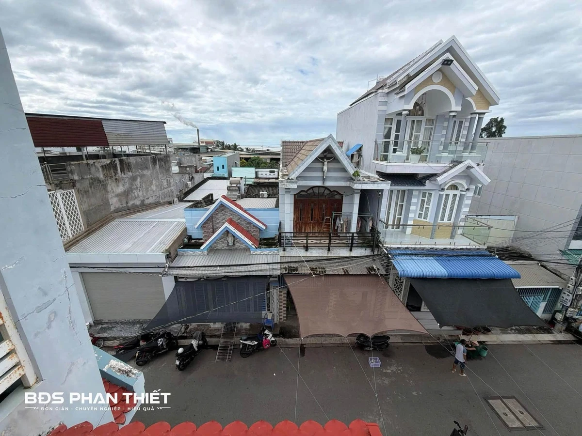 Bán nhà view biển Lạc Đạo 58,2m² 3PN Phan Thiết 2,6 tỷ - Ảnh 1