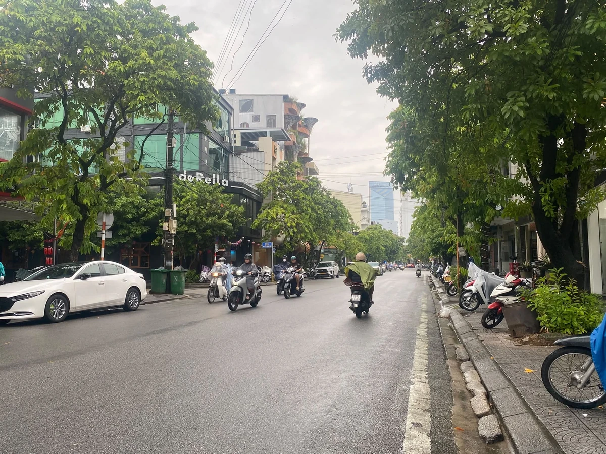 Bán nhà mặt tiền kinh doanh 105m² 7PN Trường Chinh TP Huế - Ảnh thu nhỏ 3