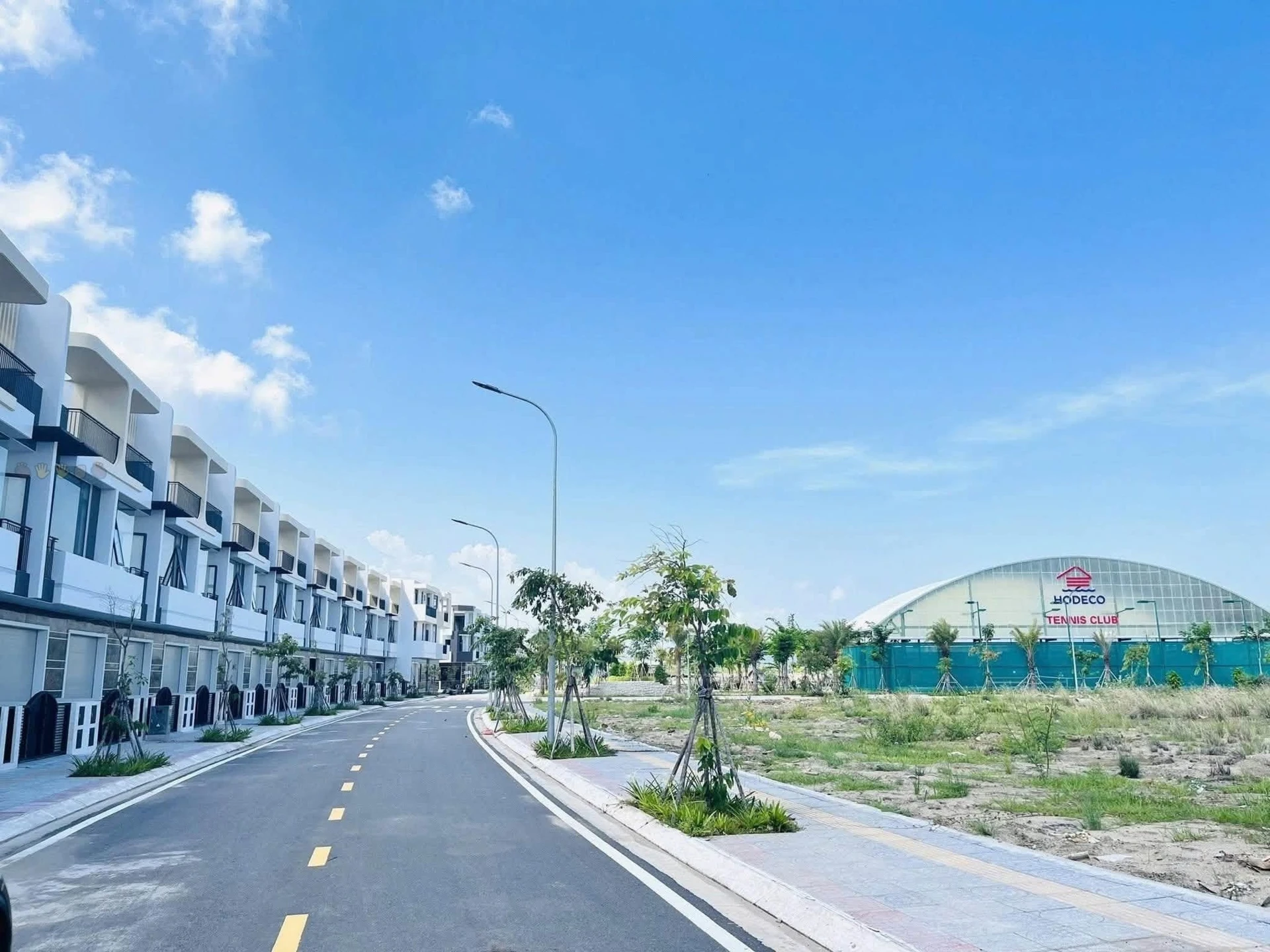 Bán nhà phố liền kề The Light City 100m² 6,2 tỷ Vũng Tàu - Ảnh 1