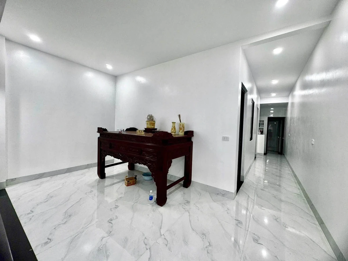 Bán nhà C4 gác lửng 100m² Vương Thừa Vũ 2 tỷ 2 - Ảnh thu nhỏ 4