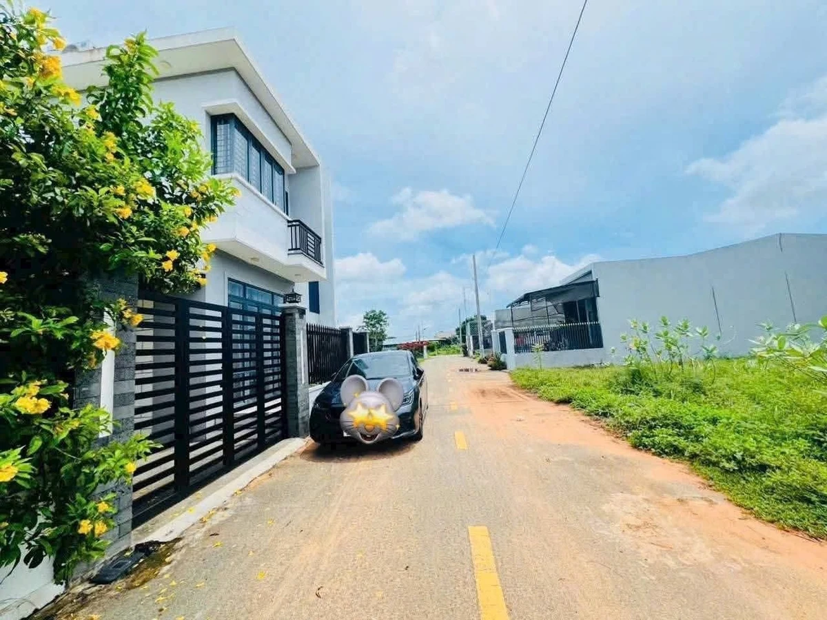 Bán lô góc 100m² mặt tiền Phong Nẫm, Phan Thiết 830 triệu - Ảnh 1